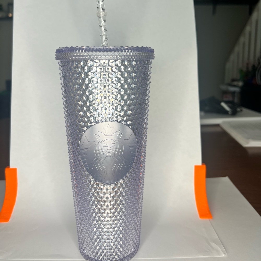 Sliver textured Starbucks tumbler
